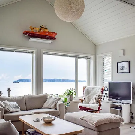 Prázdninový dům In With House Sea View Sveio